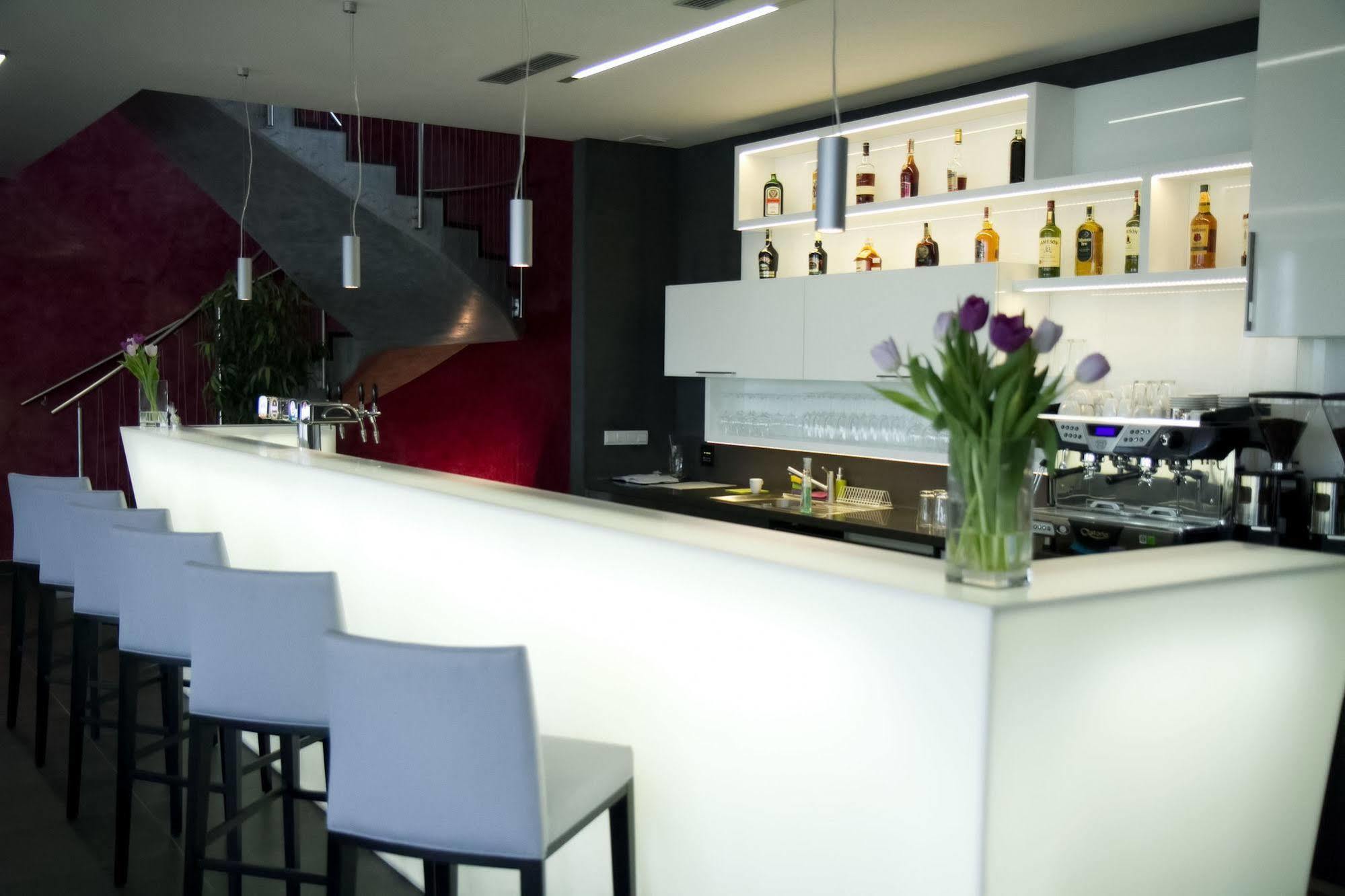 Campea Aparthotel Brno Ngoại thất bức ảnh