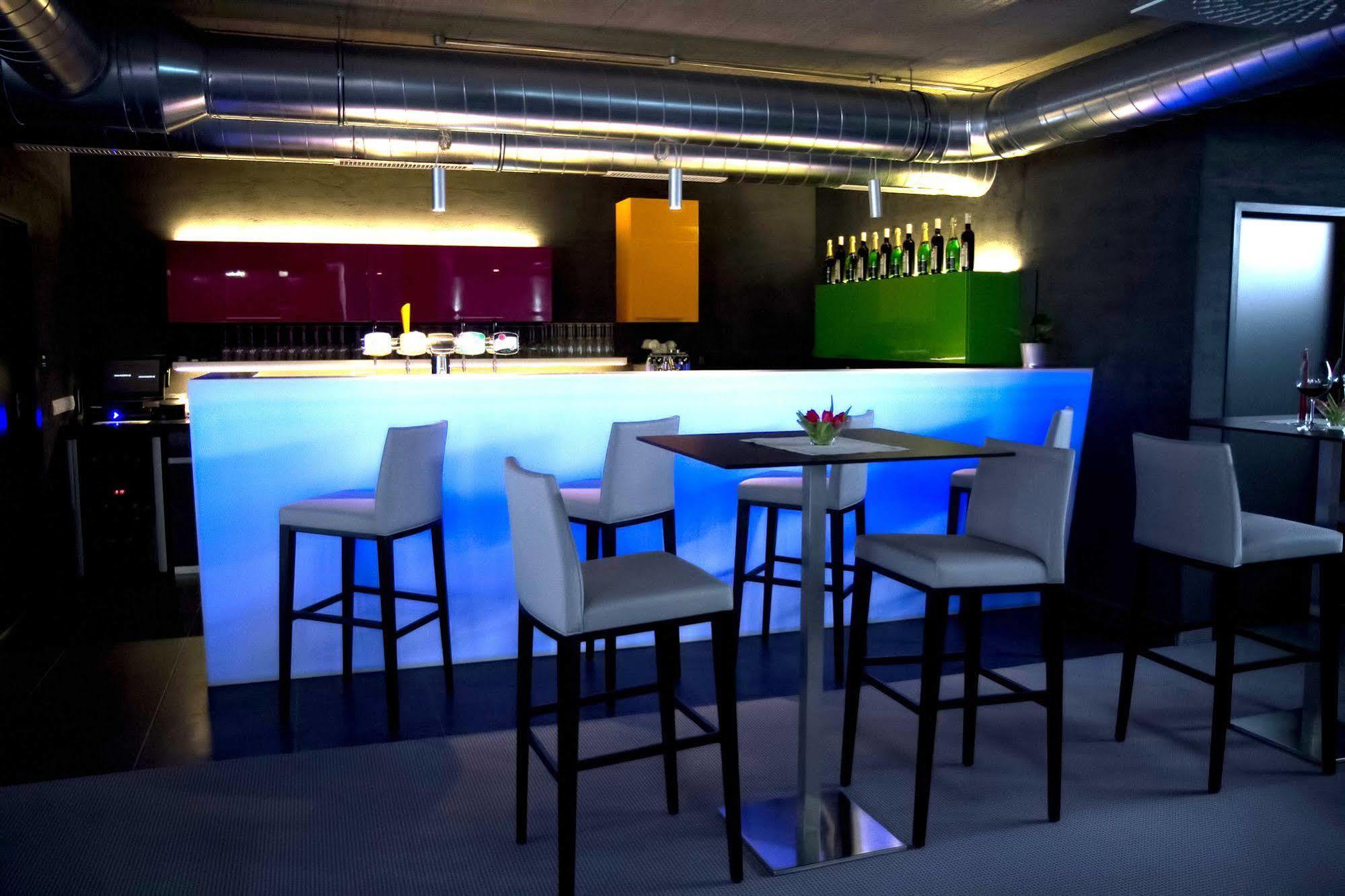 Campea Aparthotel Brno Ngoại thất bức ảnh
