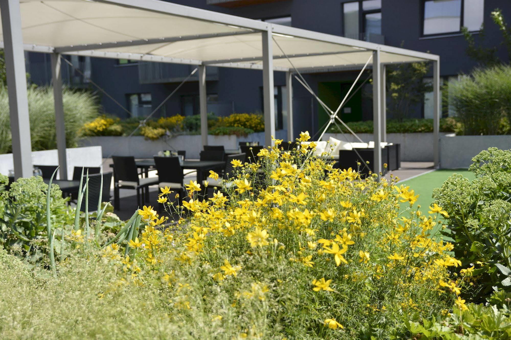 Campea Aparthotel Brno Ngoại thất bức ảnh