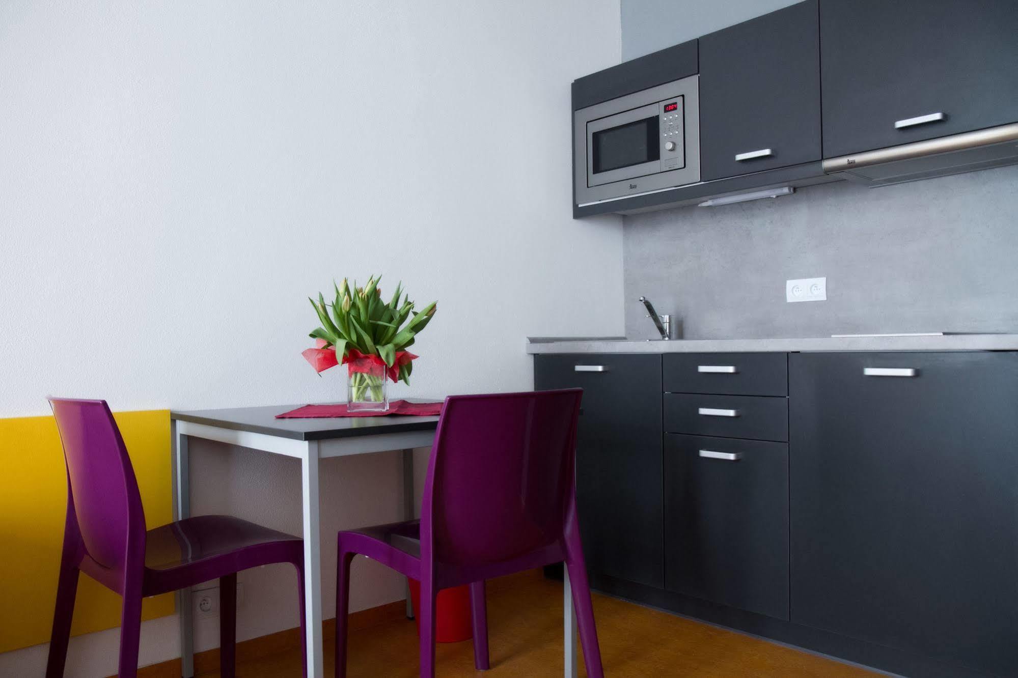 Campea Aparthotel Brno Ngoại thất bức ảnh